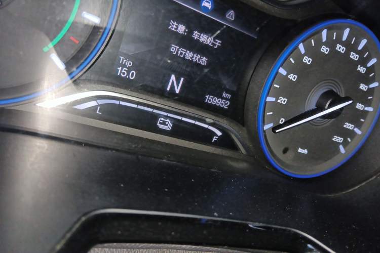 Used GAC Group ix4 2018 Luxury Edition Odometer Close Up