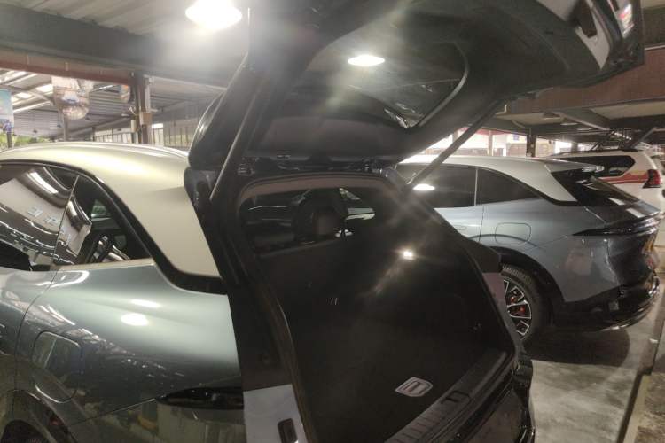 Used Zeekr 7X 2025 75 kWh Rear-Wheel Drive Intelligent Driving Version