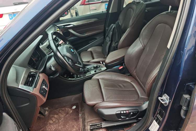 Used BMW X1 2018 sDrive18Li Luxury Model