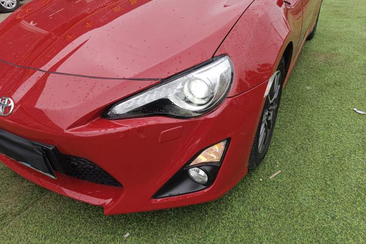 Used Toyota 86 2013 2.0L Automatic Luxury Version