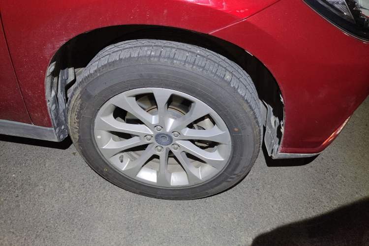 Used Haval H2 2016 Red Label 1.5T Manual Two-Wheel Drive Elite Model
