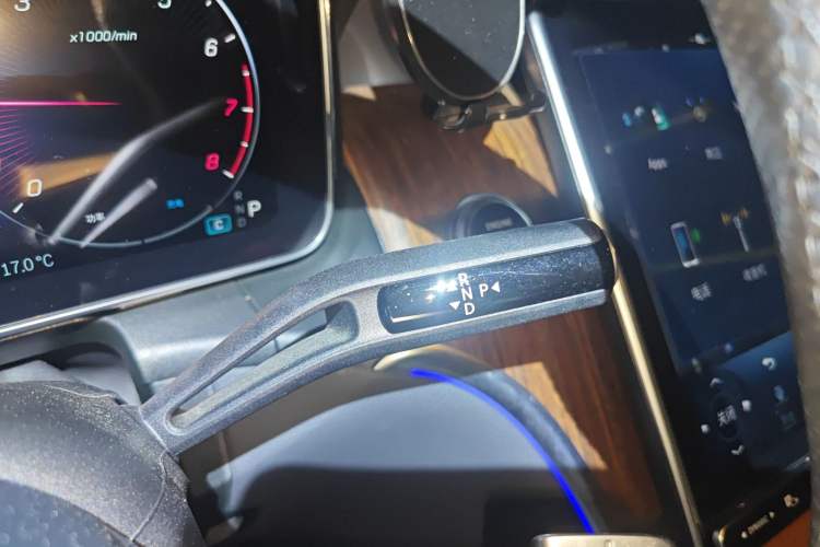 Used Mercedes-Benz GLC 2023 GLC 300 L 4MATIC Dynamic Edition 5-seater
