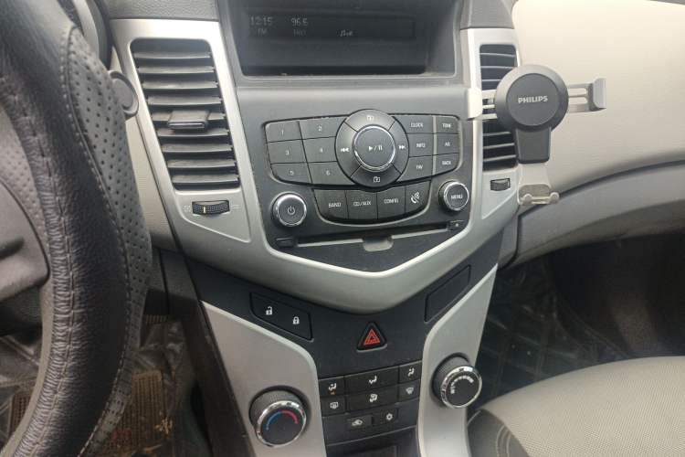 Used Chevrolet Cruze 2012 1.6L SL Grand Edition Manual Transmission
