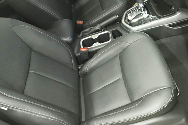 Used Nissan Terra 2018 2.5L Automatic 2WD Smart Enjoyment Version
