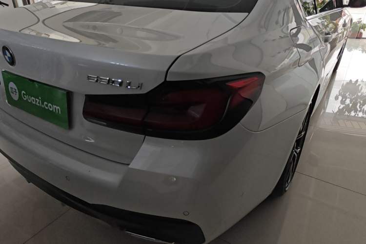 Used BMW 5 Series 2023 530Li Luxury Edition M Sport Package Exterior 2