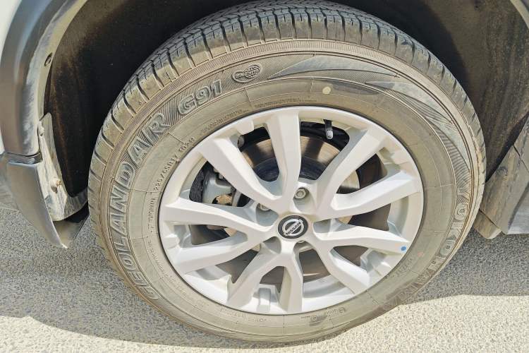 Used Nissan X-Trail 2023 Classic 2.0L Two-Wheel Drive Smart Connect & Comfort Edition
