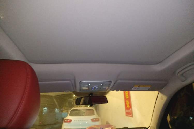 Used CHANGAN CS75 2023 Enjoy Edition 1.5T DCT Prestige Version Headliner