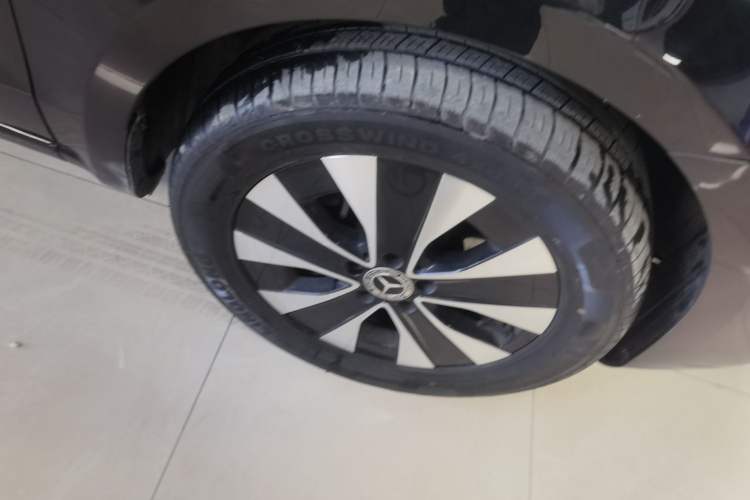 Used Mercedes-Benz Vito 2023 2.0T Elite Version 7 Seats