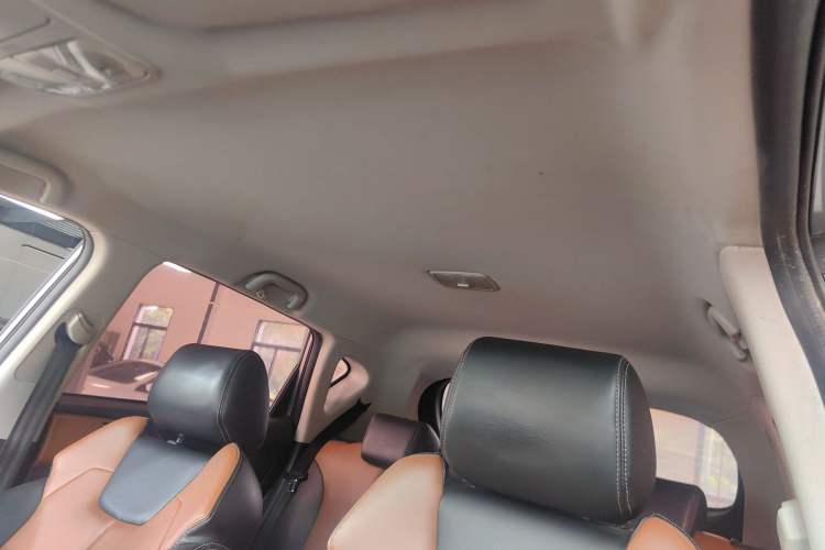 Used Land X2 2017 1.6L Manual Sharp Edition Headliner