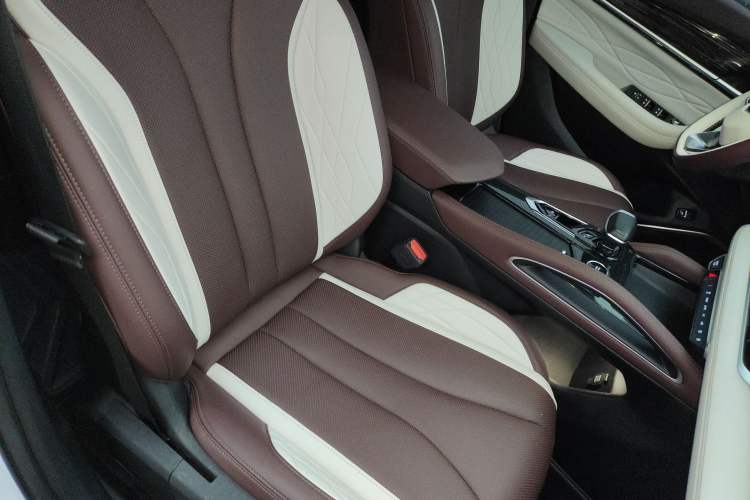 Used Geely Auto Monjaro L 2021 2.0TD DCT EVO Two-Wheel Drive Prestige Version
