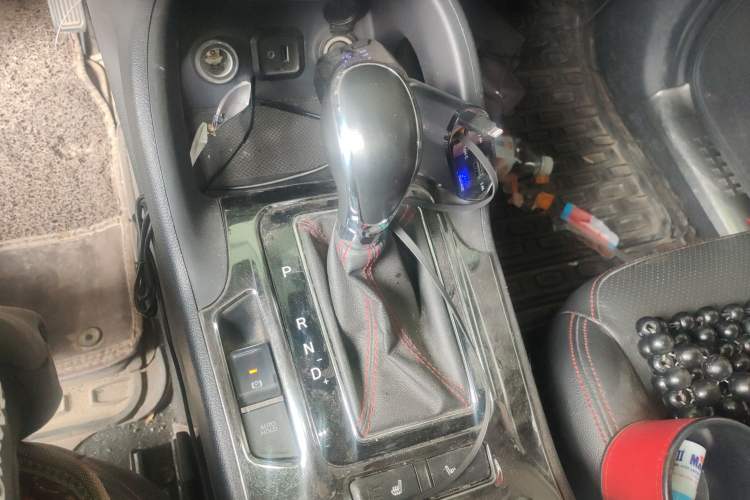 Used Changan CS75 2014 1.8T Automatic Prestige Model China V Standard