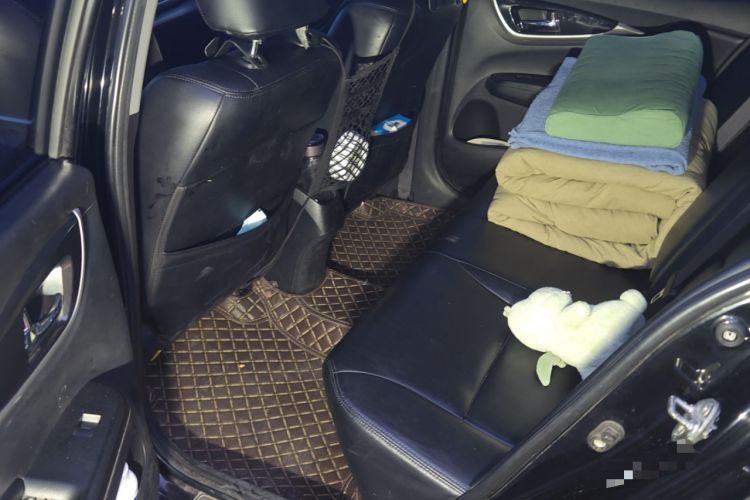 Used Honda Crider 2013 1.8L automatic luxury edition
