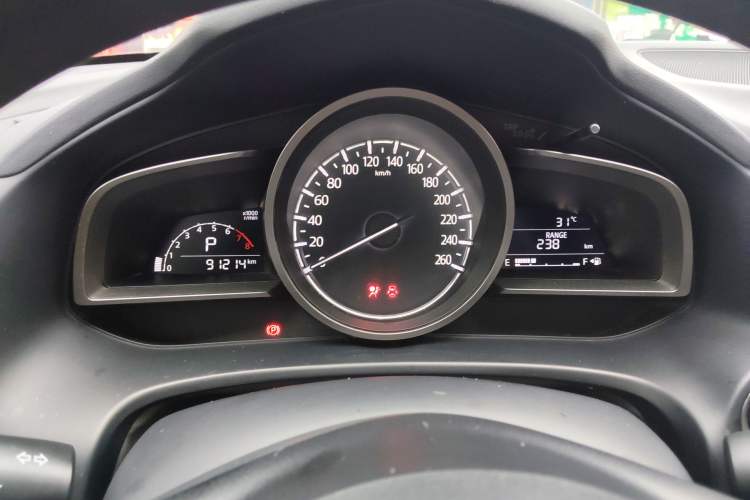 Used Mazda CX-4 2018 2.0L Automatic Two-Wheel Drive Blue Sky Dynamic Version China V Standard Instrument Cluster