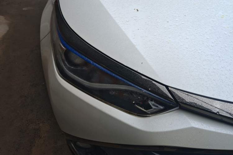 Used Toyota Levin Hybrid E+ 2019 1.8L GS E-CVT Elite Model with Sunroof Right Front Headlight