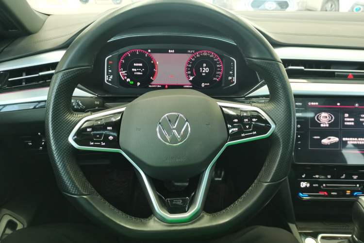 Used Volkswagen FAW-Volkswagen CC 2021 330TSI Ignite Edition Steering Wheel