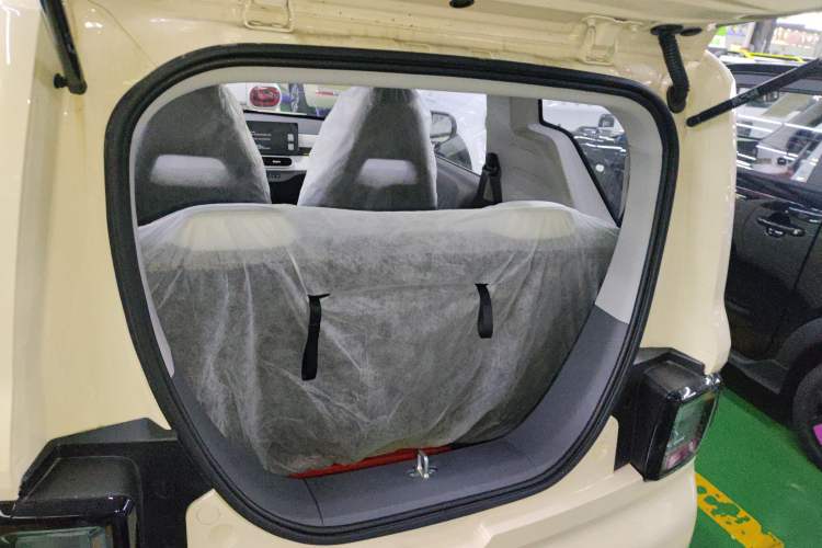 Used Geely Galaxy Panda 2025 210 km – Yuanqi Bear
