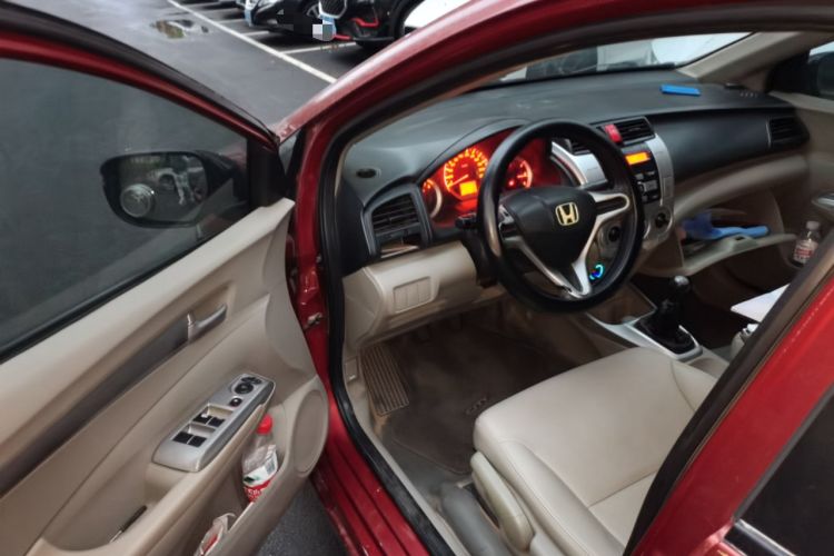 Used Honda City Classic 2008 1.5L manual Elite Edition Driver Seat