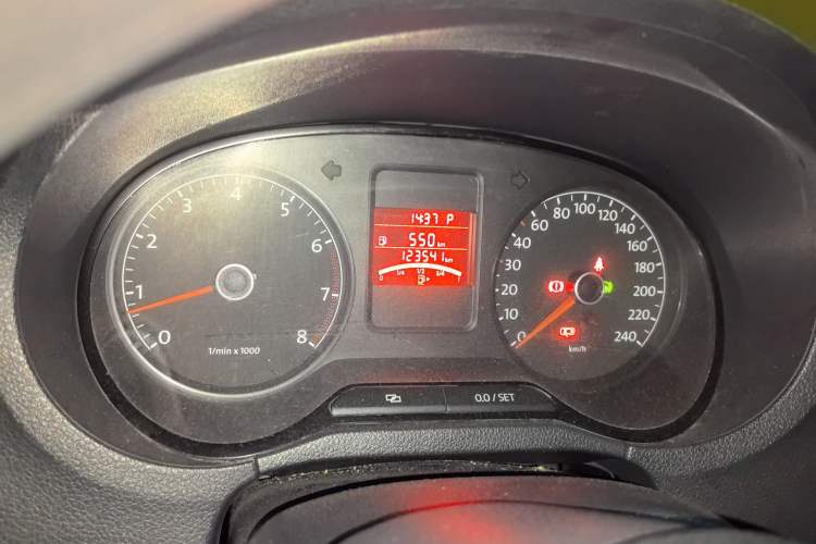 Used Volkswagen Polo 2011 1.6L Automatic ZhiShang Version
