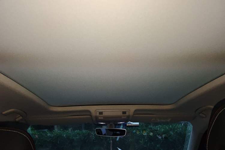 Used Volkswagen Tayron 2020 330TSI Two-Wheel Drive Luxury Smart Connectivity Version