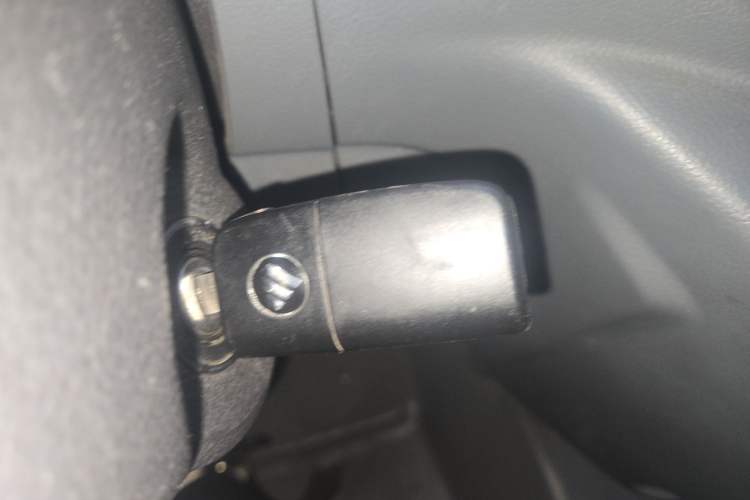 Used Foton Toano 2021 2.0T Manual Tongtu Extended-Wheelbase Mid-Roof 5/6/7-Seater 4F20TC3