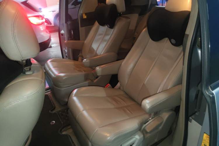 Used Toyota Previa 2006 2.4L 7-Seater Luxury Edition