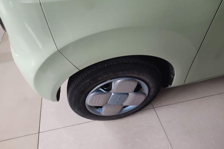 Used Geely Galaxy Panda 2023 Panda Mini 200km Endurance Bear
