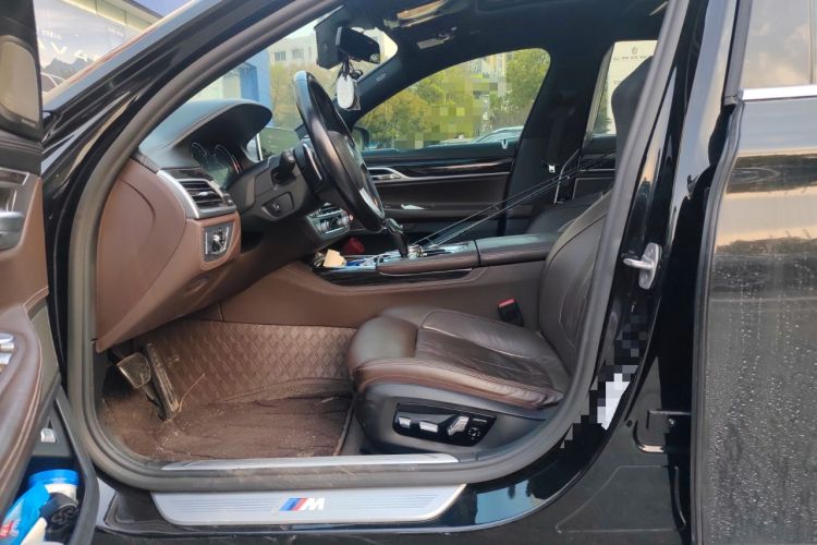 Used BMW 7 Series 2018 740Li M Sport Package Leading Model
