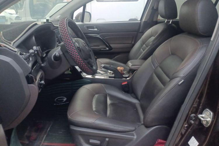 Used GAC Trumpchi GS4 2017 235T Manual Two-Wheel Drive Luxury Edition
