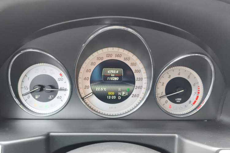 Used Mercedes-Benz GLK-Class 2014 GLK 260 4MATIC Dynamic Model