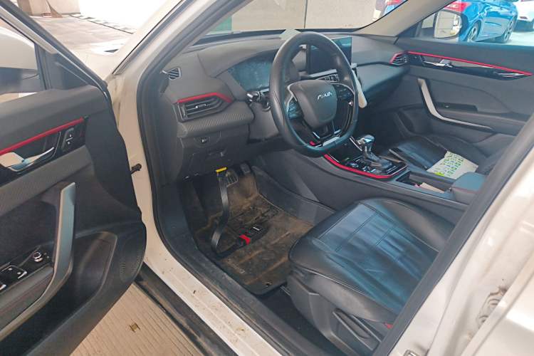 Used Dongfeng Aeolus Yixuan GS 2021 230T Automatic Star-Chasing Edition Driver Seat