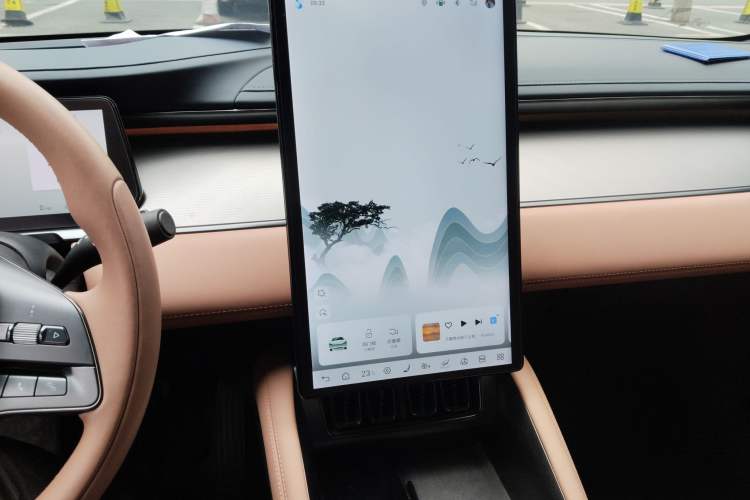 Used BYD Song L EV 2024 662 km Excellence Version Audio And AC Panel