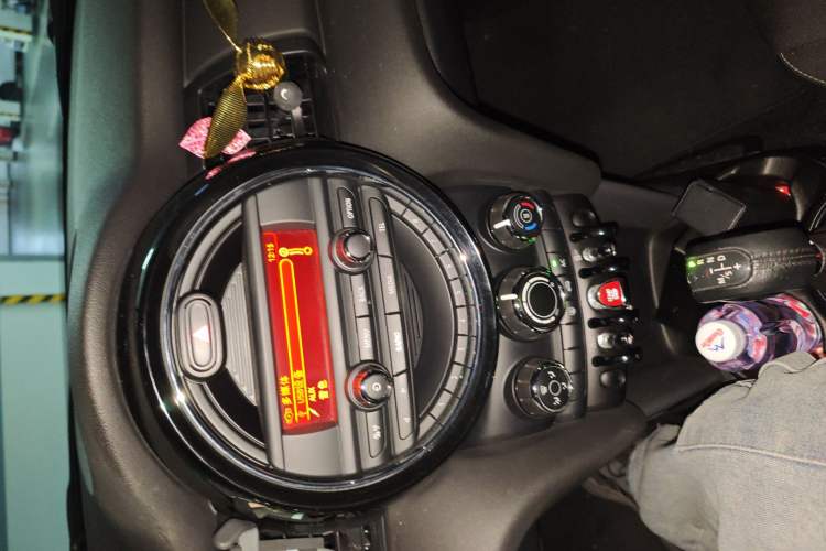 Used MINI 2014 1.2T ONE