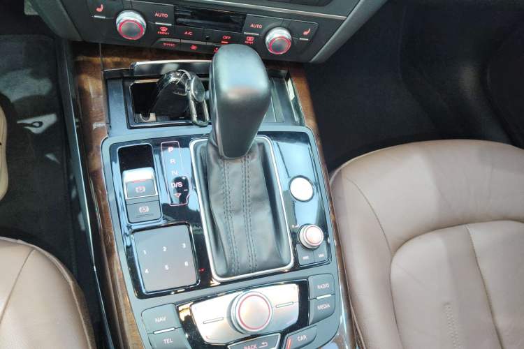 Used Audi A6L 2016 30 FSI Comfort Version Gear Lever