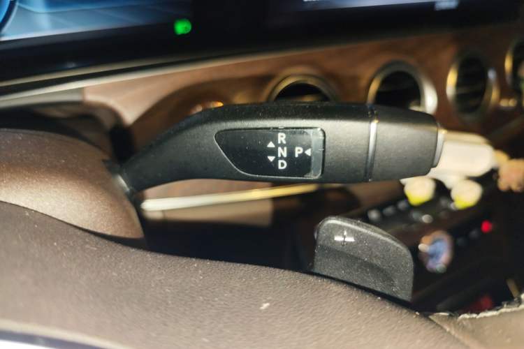 Used Mercedes-Benz E-Class 2019 Restyled E 300 L Luxury Edition
