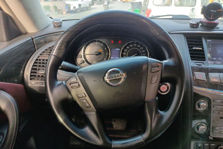 Used Nissan Patrol  Steering Wheel