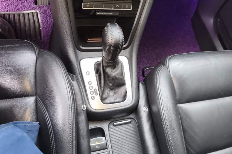 Used Volkswagen Sharan 2013 2.0 TSI Comfort Model
