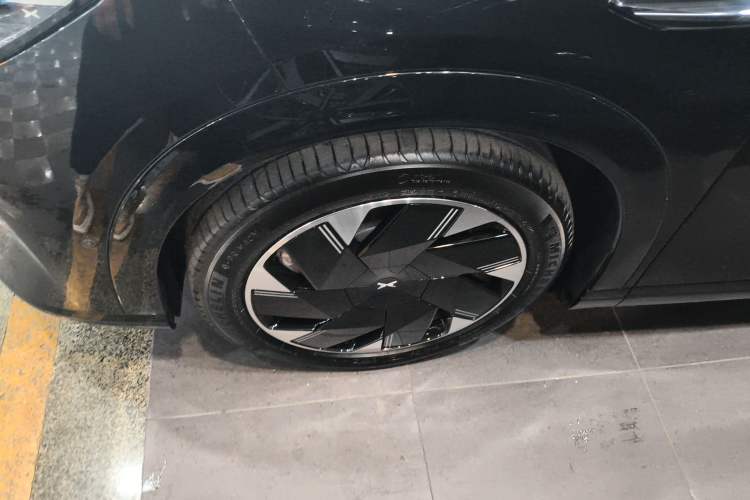 Used XPeng X9 2024 640 All-Wheel Drive High-Performance Max
