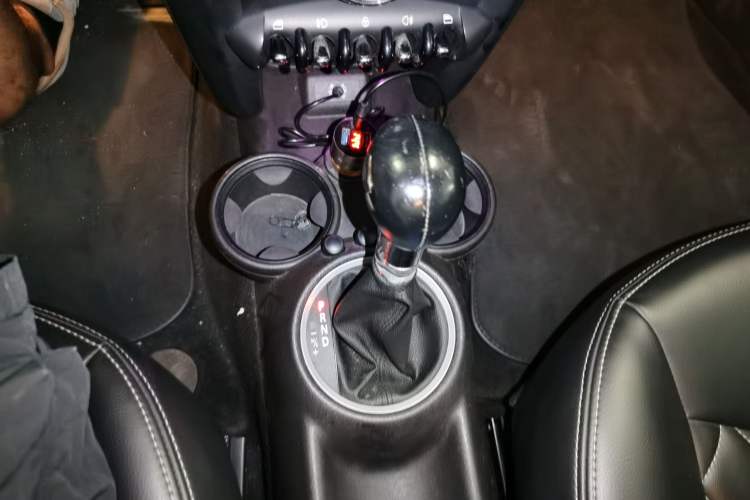 Used MINI MINI 2013 1.6L ONE Limited Edition First Version
