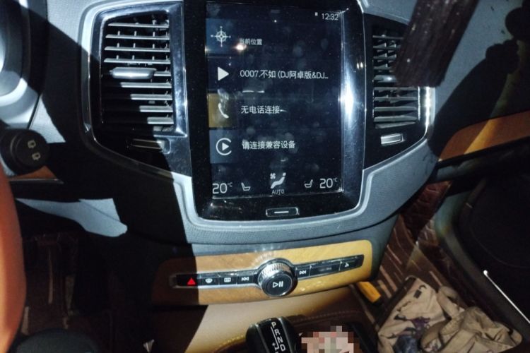 Used Volvo XC90 2020 T6 Zhiyi Luxury 7-Seater Audio And AC Panel