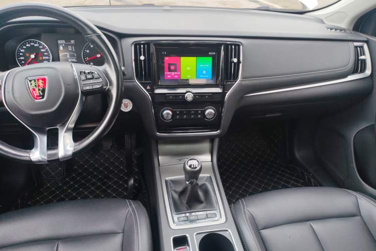 Used Roewe i6 2018 20T Manual Luxury Edition