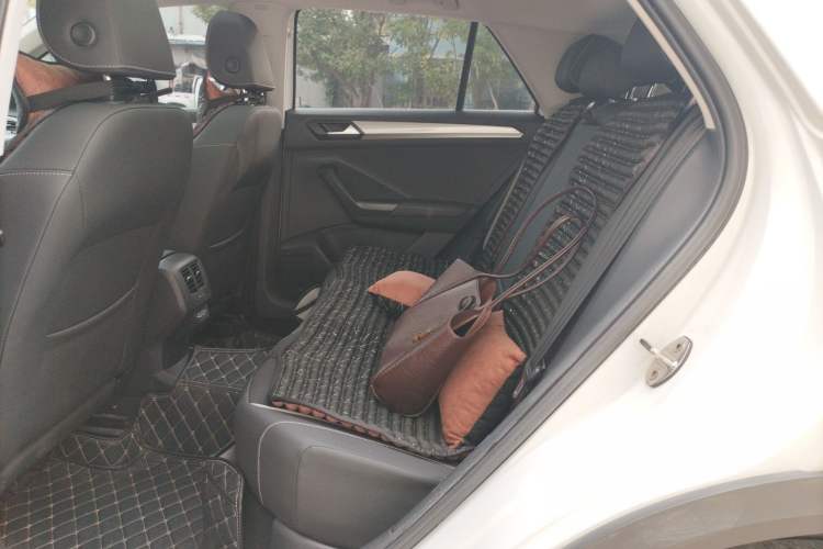 Used Volkswagen T-ROC 2021 280TSI DSG Two-Wheel Drive Elite Connect Edition