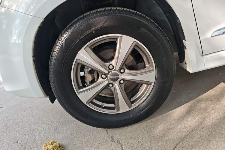 Used Haval H6 2015 Upgraded Model 1.5T Manual 4x4 Elite Version
