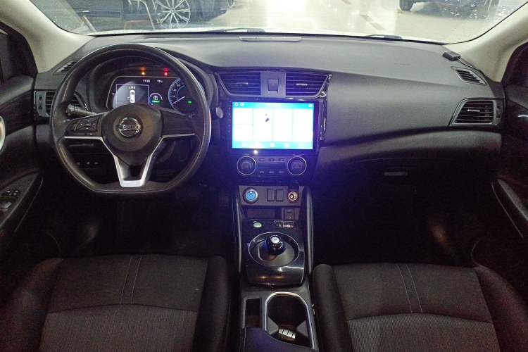 Used Nissan Sylphy EV 2020 Comfort Edition Center Console
