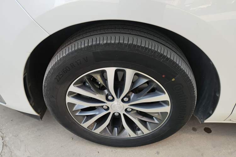 Used Buick GL8 2023 ES Lu Zun Comfort Model