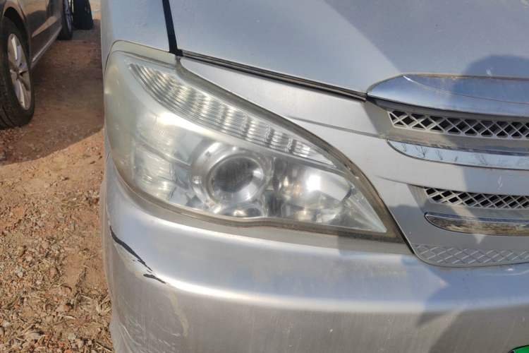 Used Jinbei Grace 2010 2.0L Ruixiang Luxury Version (Short Wheelbase) 1TR