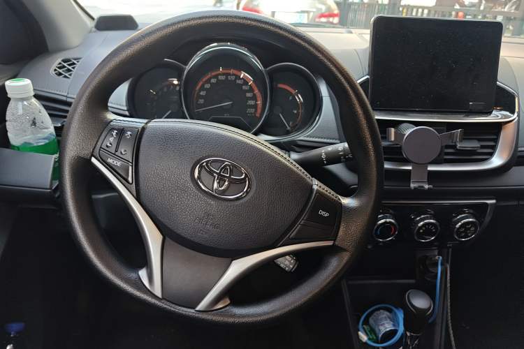 Used Toyota YARiS L Zhi Xuan 2022 X-Trail 1.5L CVT Prestige Edition