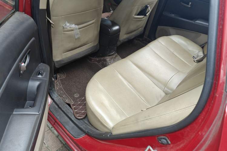 Used Hyundai Celesta 2011 1.6L Manual Comfort Edition