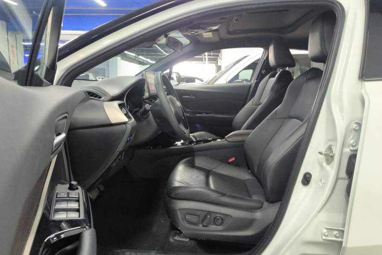Used Toyota C-HR EV 2020 Deluxe Sunroof Edition