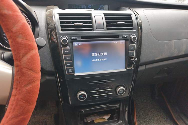 Used HYOSOW S3 2015 1.5L Luxury Model China V Standard
