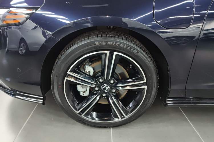 Used Honda Accord New Energy 2023 2.0L ePHEV Flagship Edition Exterior 4